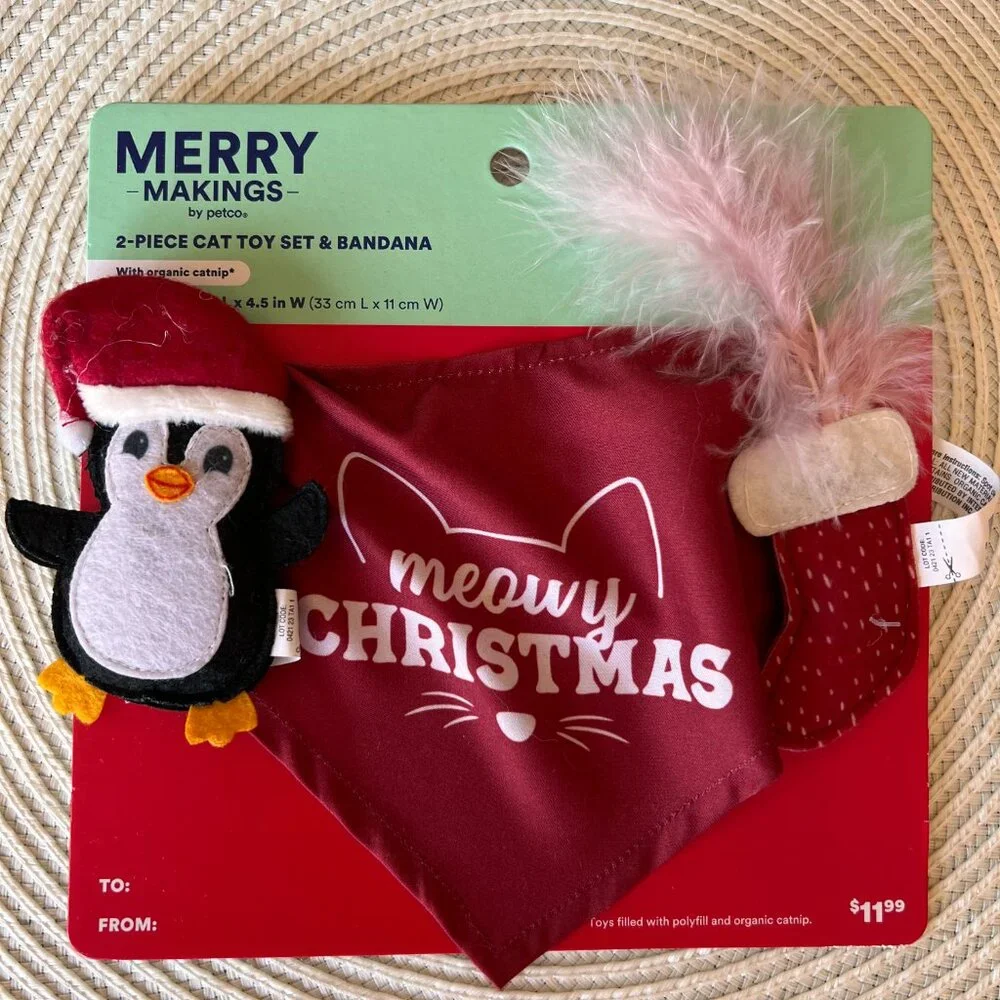 Merry Makings Meowy Christmas 2 Piece Cat Toy Set &‎ Bandana With Organic Catnip